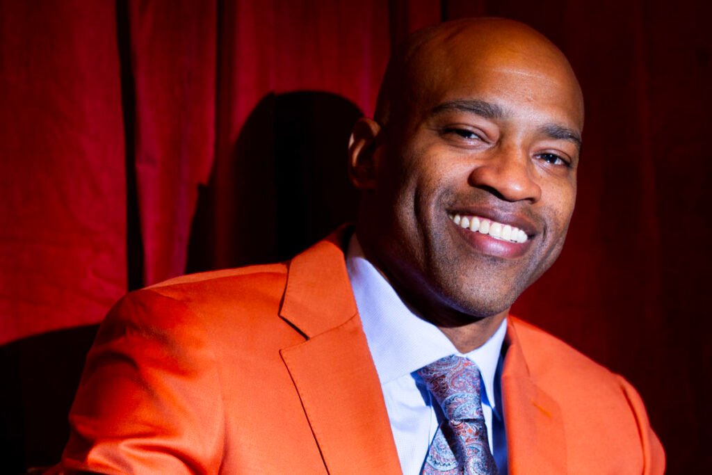 Vince Carter honored to join ‘Icons of the Game’ to headline 2024 Naismith Basketball Hall of Fame Class